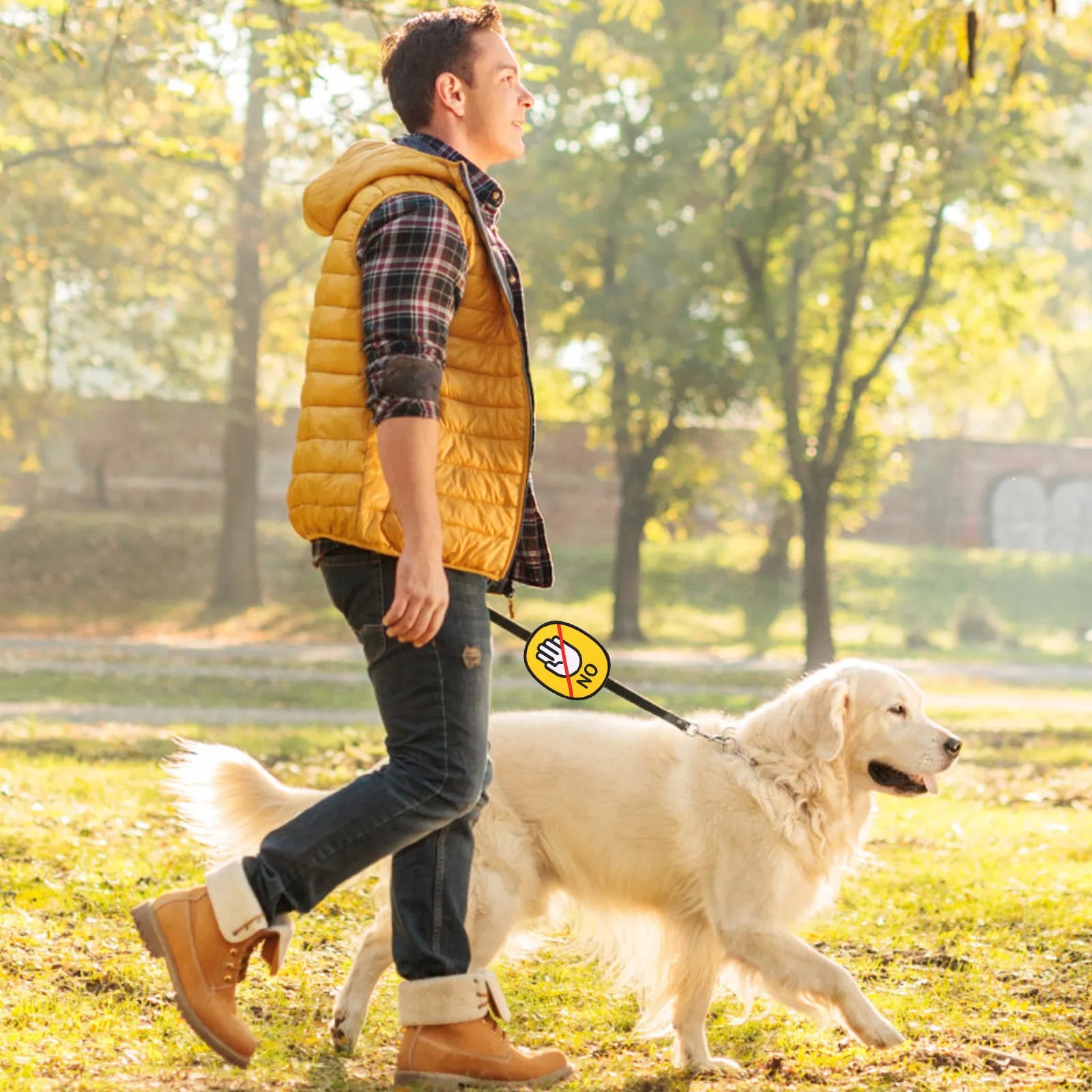 Service Dog Logo Sticker for Leash Removable Warning Sign Do Not Pet Decal Puppy Socialization Helper Pet Safety Identification